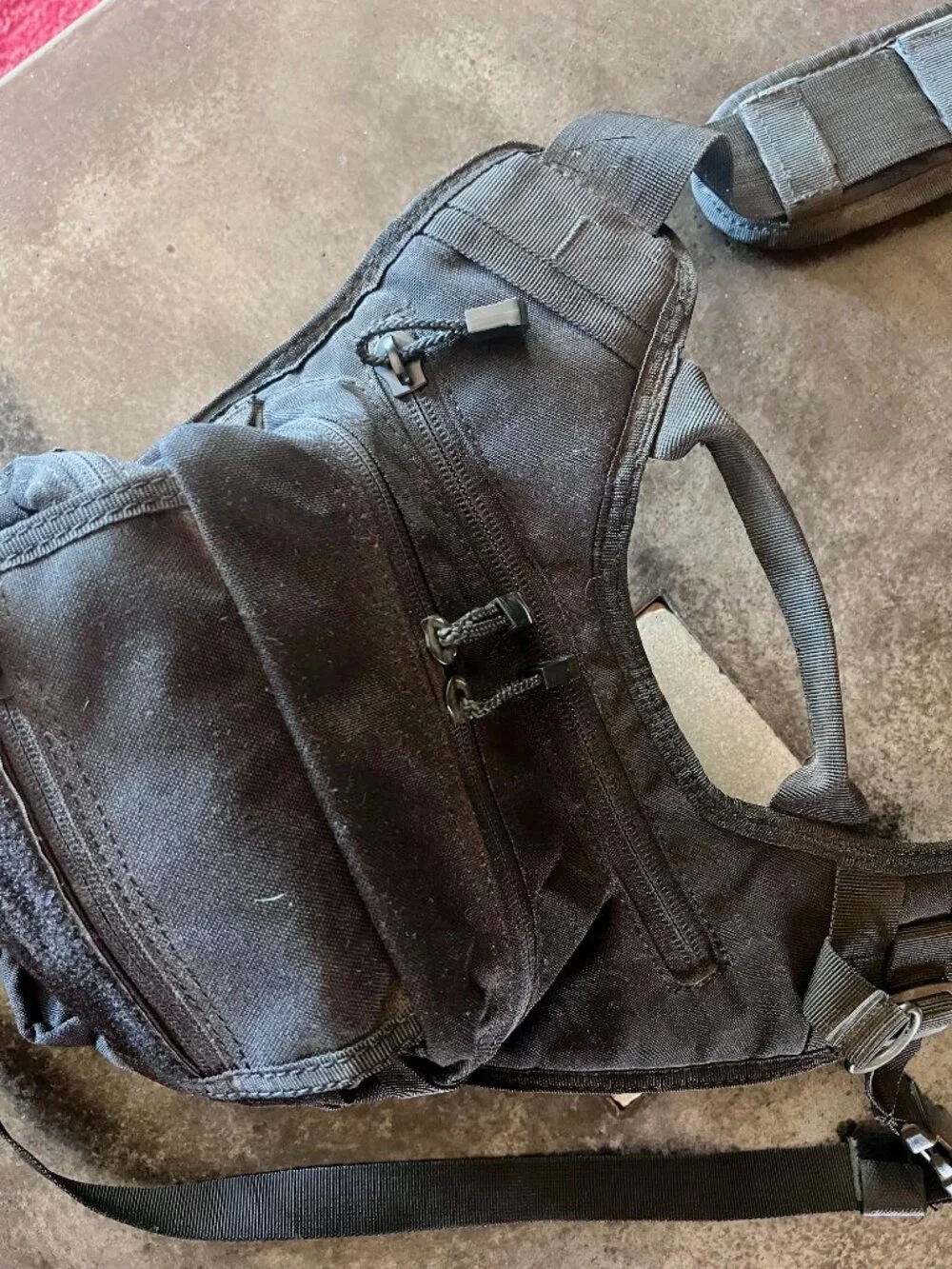 Condor EDC Bag | Black Crossbody Shoulder Sling
